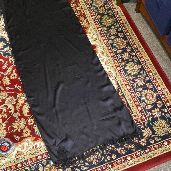Accessories - Silky long beaded black shawl